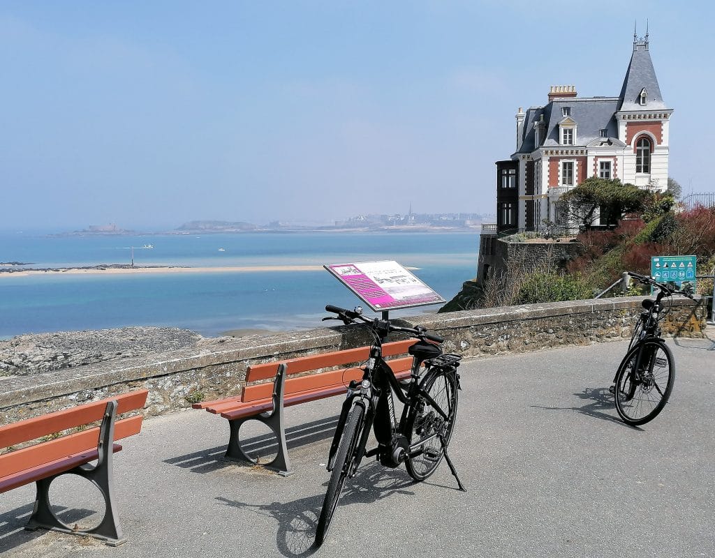 De Saint Malo à Dinard en vélo électrique avec votre guide privé 4h30